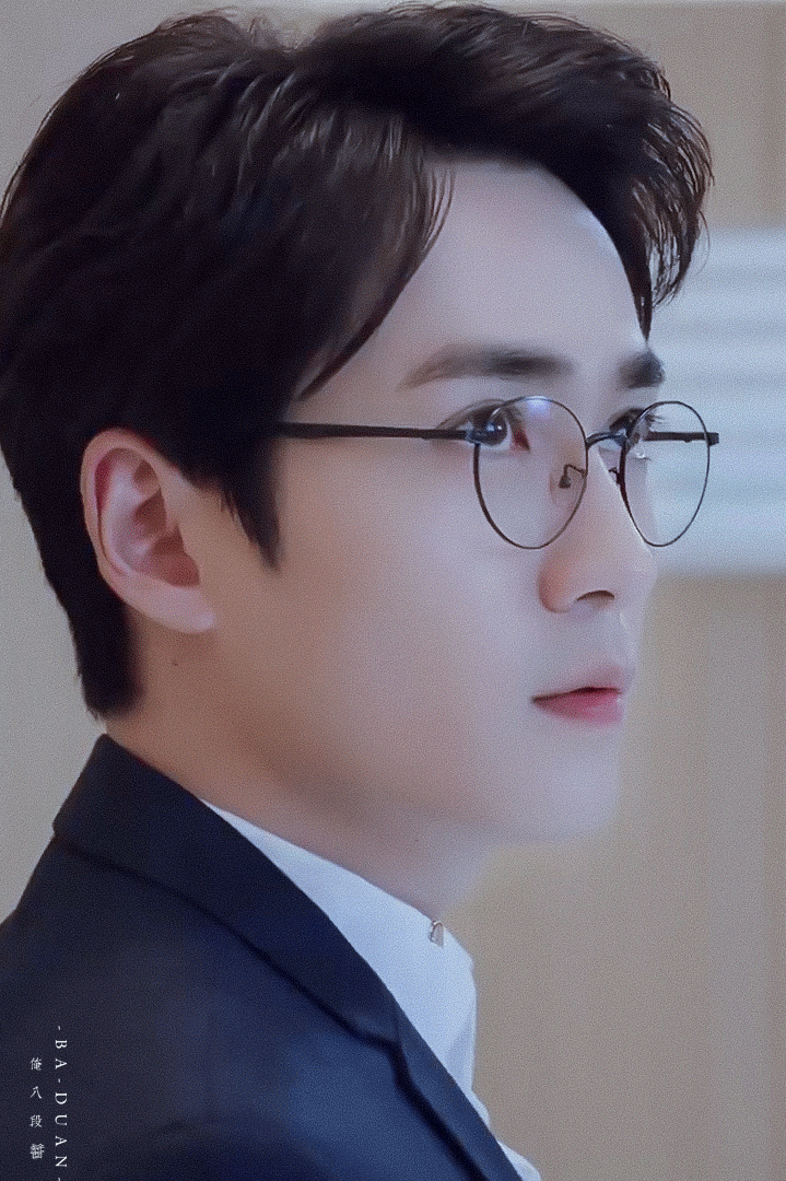 晚安💤我要亲亲巍巍[抓狂]朱一龙朱一龙 🎬 朱一龙2025爱你如初 ​​​