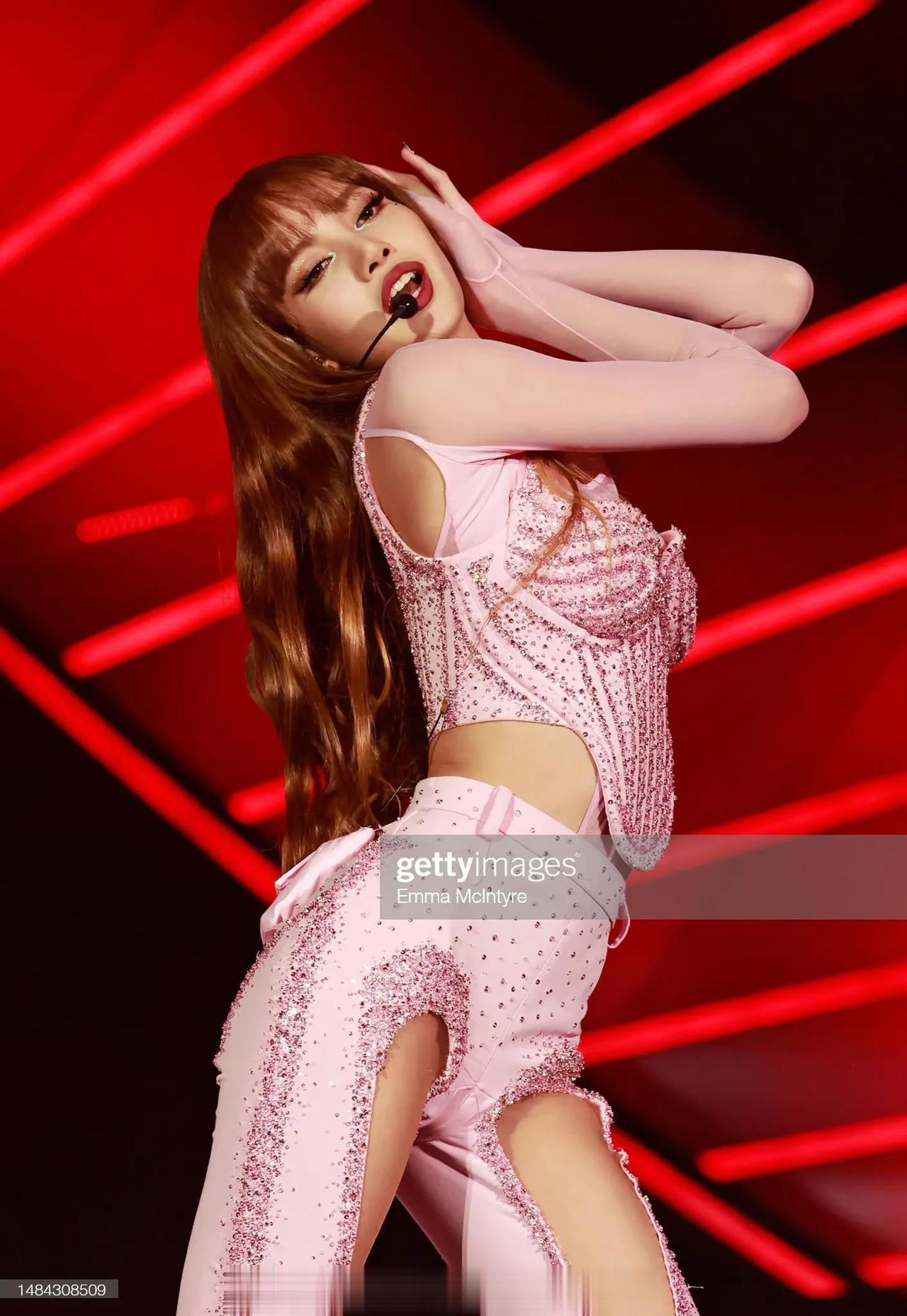 世界顶级女团Lisa