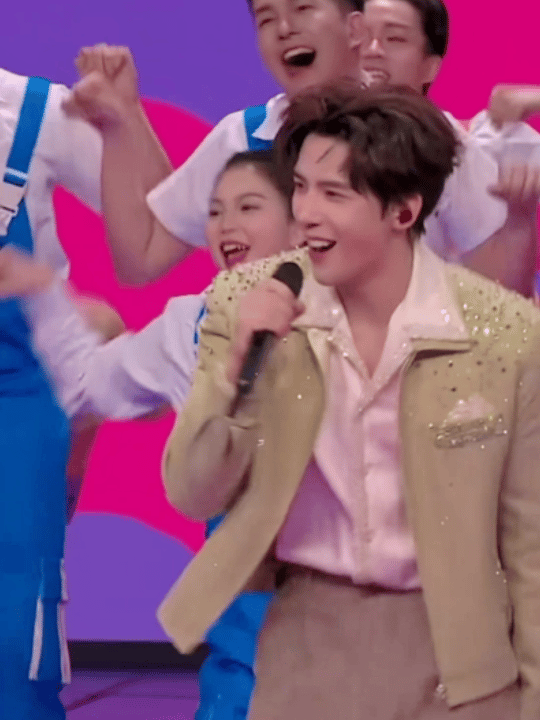 王安宇春晚涨粉超33万 春晚一役，涨粉33万！王安宇凭什么叫好又叫座？因为他在《