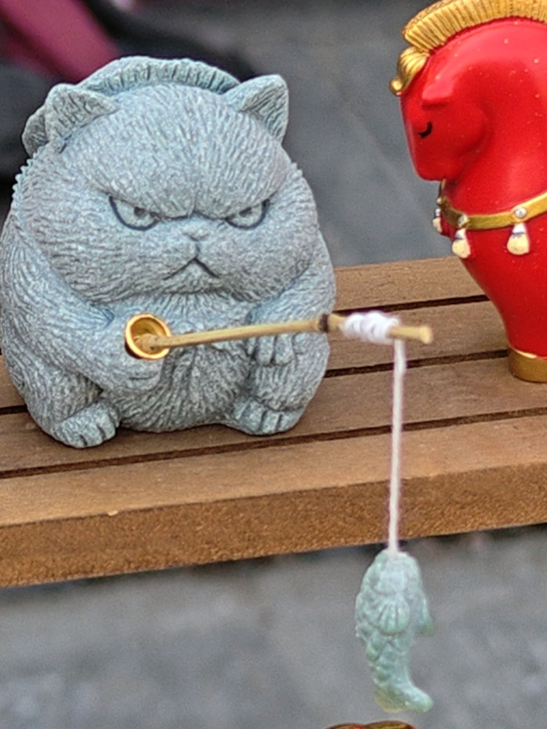 伞花打工日记 满脸写着高兴 