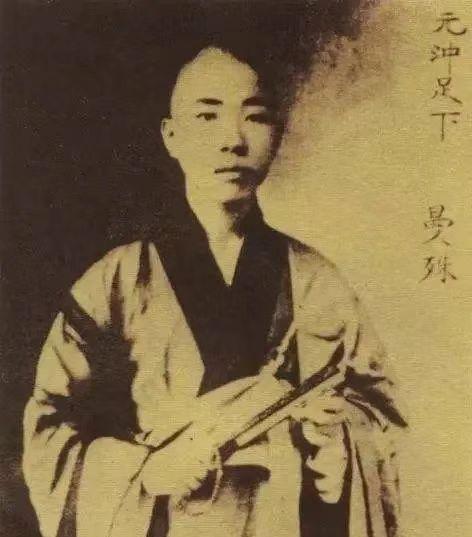 1908年，24岁的苏曼殊与日本艺妓百助枫子一见钟情，同床共枕数夜却相安无事，百