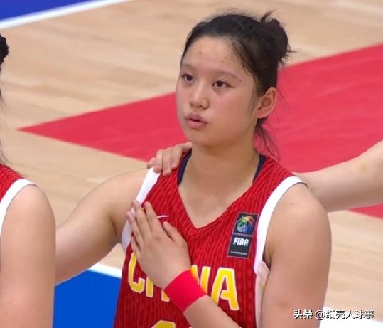 李家有女初长成，对于“老天爷赏饭吃”有了重新认识。
U17世青赛，中国女篮对阵拉