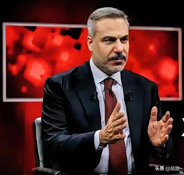 仗打到第五天，又一个国家被拖下水了——这回是土耳其。
3月4号，土耳其国防部发了