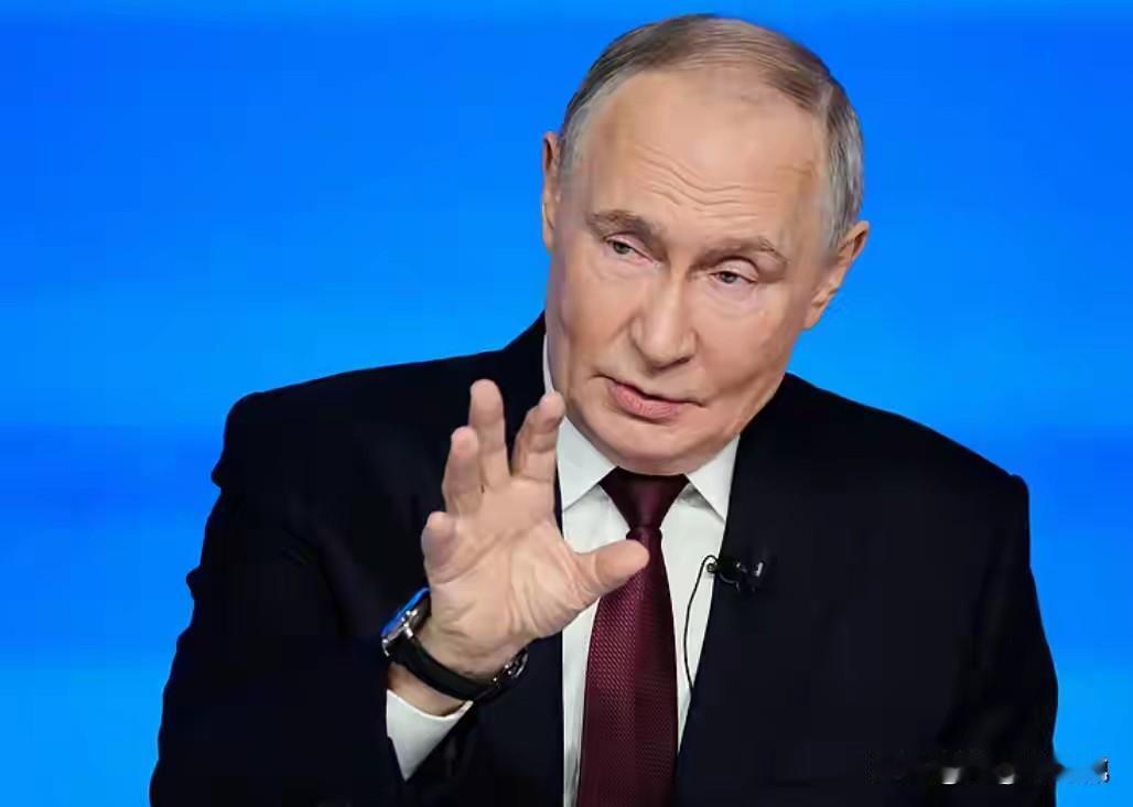 火光冲天！莫斯科核心区突发爆炸，普京讲话刚完就遭挑衅！
 
俄乌冲突四周年当天，