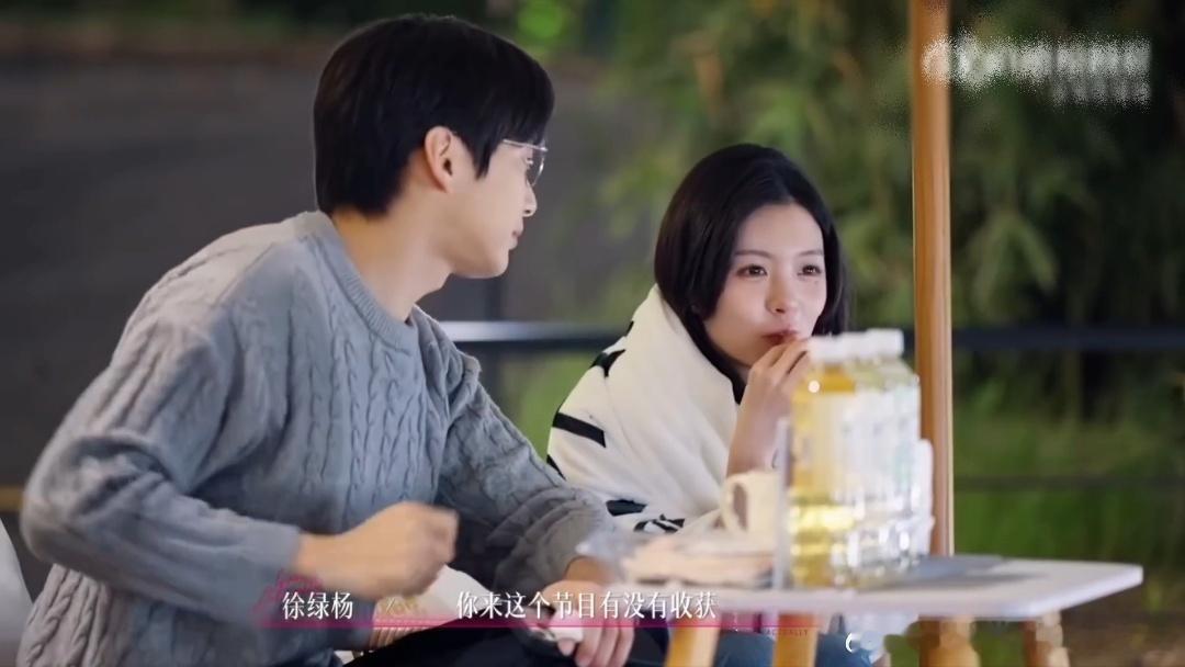 柳柳对周佑凌说有心动男嘉宾柳柳一句话哄好周佑凌 柳柳说有心动男嘉宾的时候大概没想