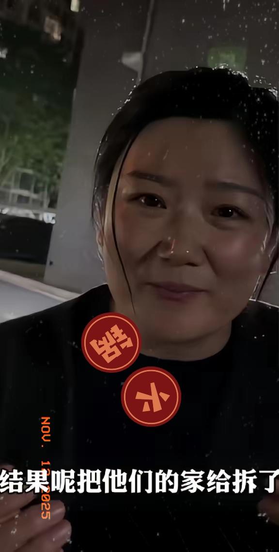 请为这位妻子点赞👍
 
妻子到楼下丢垃圾，看见丈夫坐在车里不回家，就上前说，你