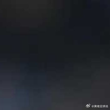 据意大利天空体育报道，为进一步补强阵容竞争力，热那亚正在考虑引进目前以租借身份效