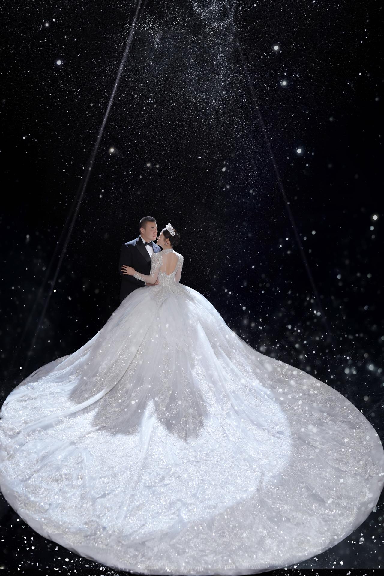 23～26号休息，27号～8号只卖熏酱煎鱼结婚 感谢大家支持