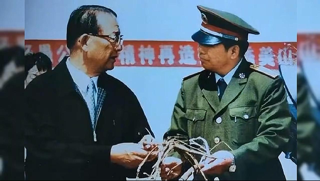 他是吉林省委原书记，后被授予上将军衔，功勋卓著，享年91岁。这个人物是谁？