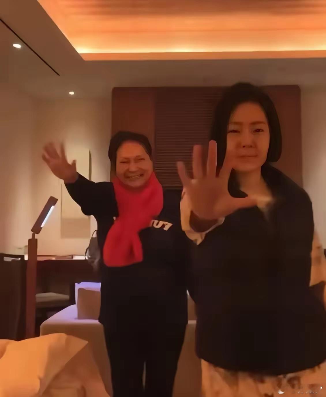 为何都跑去骂汪家？其实她自己的家人老公才是最该被骂的吧！1号2号中大S救护车都来