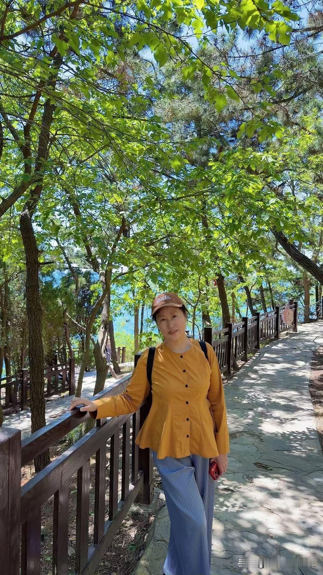 忙到脚打后脑勺的一天，累并充实着

谁懂啊，退休后的日子真不是躺着享清福，而是整