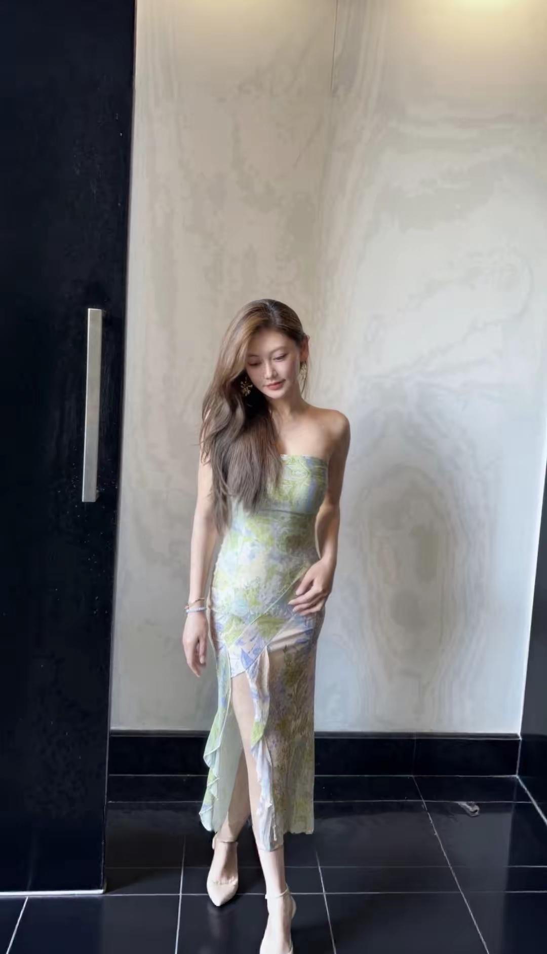 旗袍是中国女性的传统服装