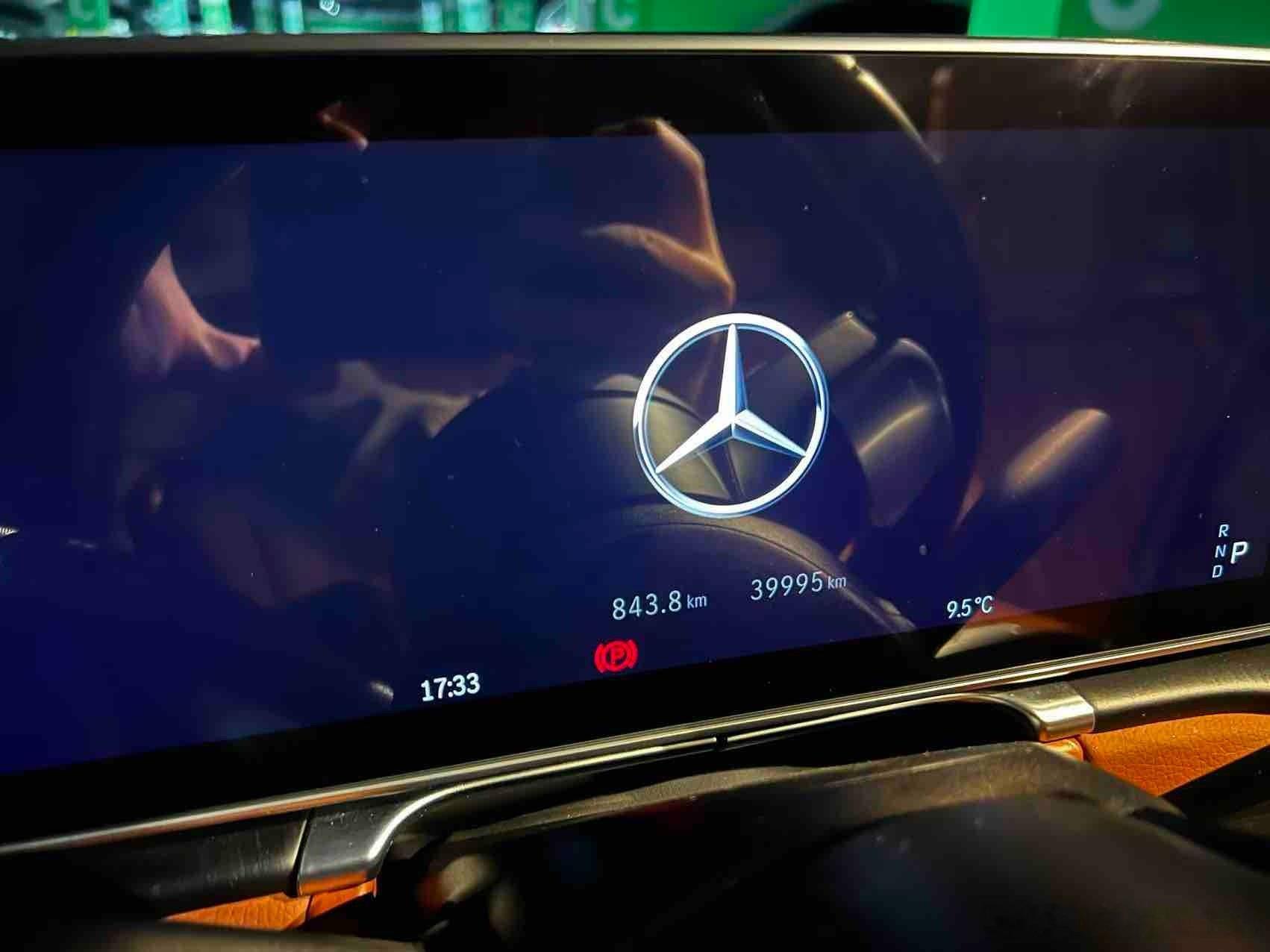 【车辆名称】2024款 奔驰S级 S 400 L 商务型【上牌时间】2024年0