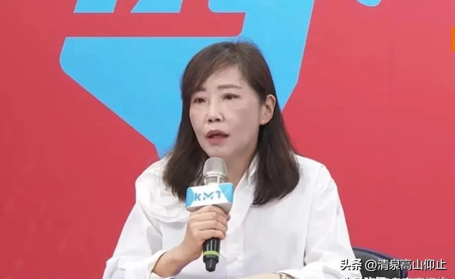 道不同不相为谋！

近日郑丽文的一些过激言论，让我们终于明白了，此前尹乃菁辞去文