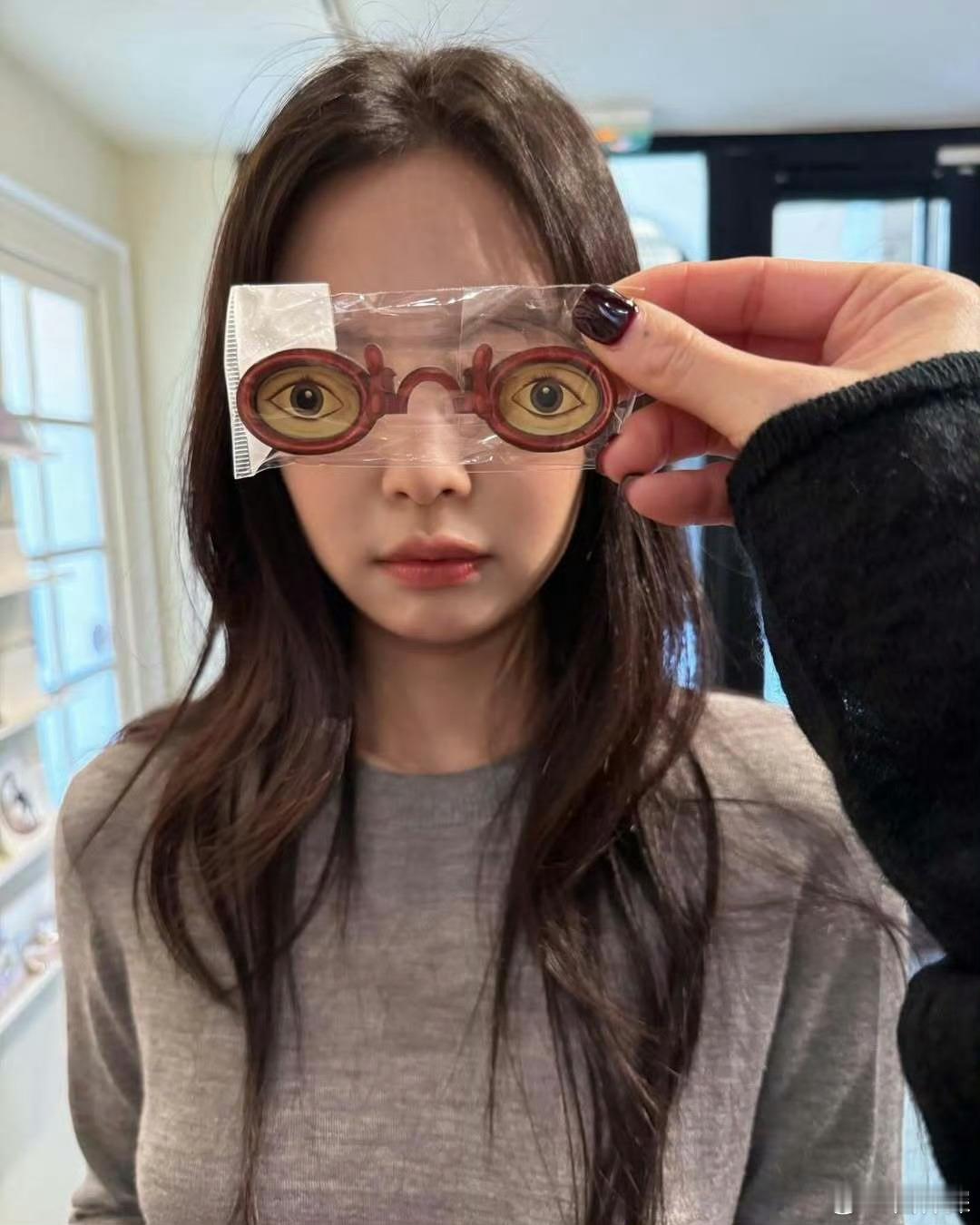 Jennie更新ins 可爱Jennie🩵🩵 ​​​