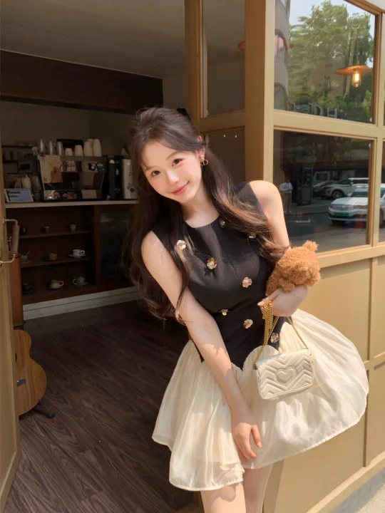 ʚ🧸ྀིɞ   ₊ ⊹本小姐的跟班  ˚ ‧₊˚ก