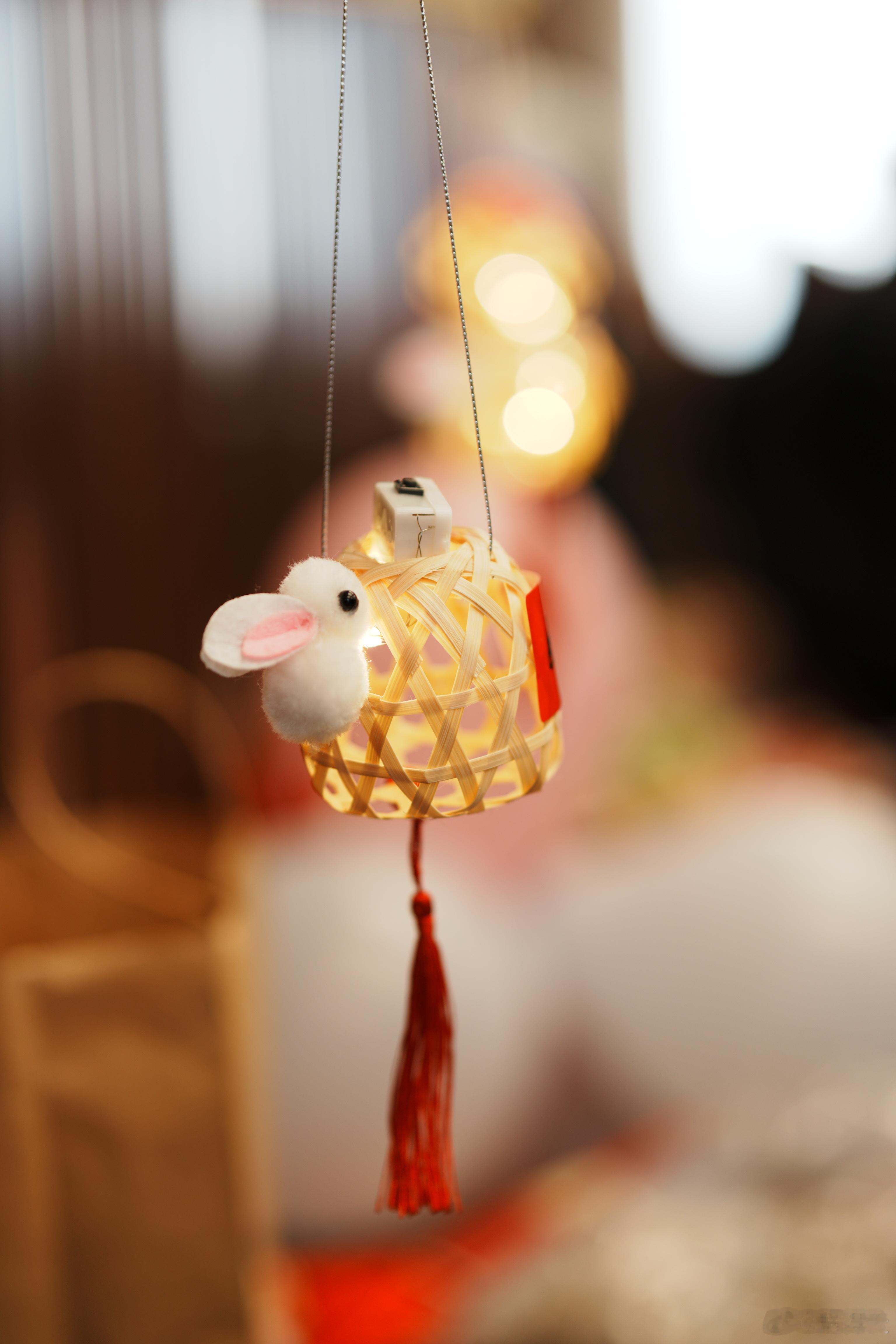 祝大家新年快乐！ 