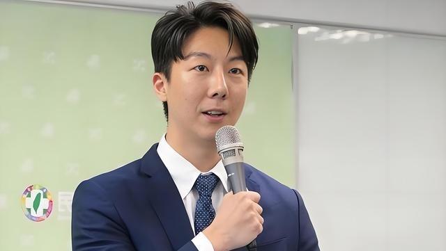 民进党发言人吴铮：“我不是中国人，也不乐见中华民族伟大复兴，我是妥妥的台独，我就
