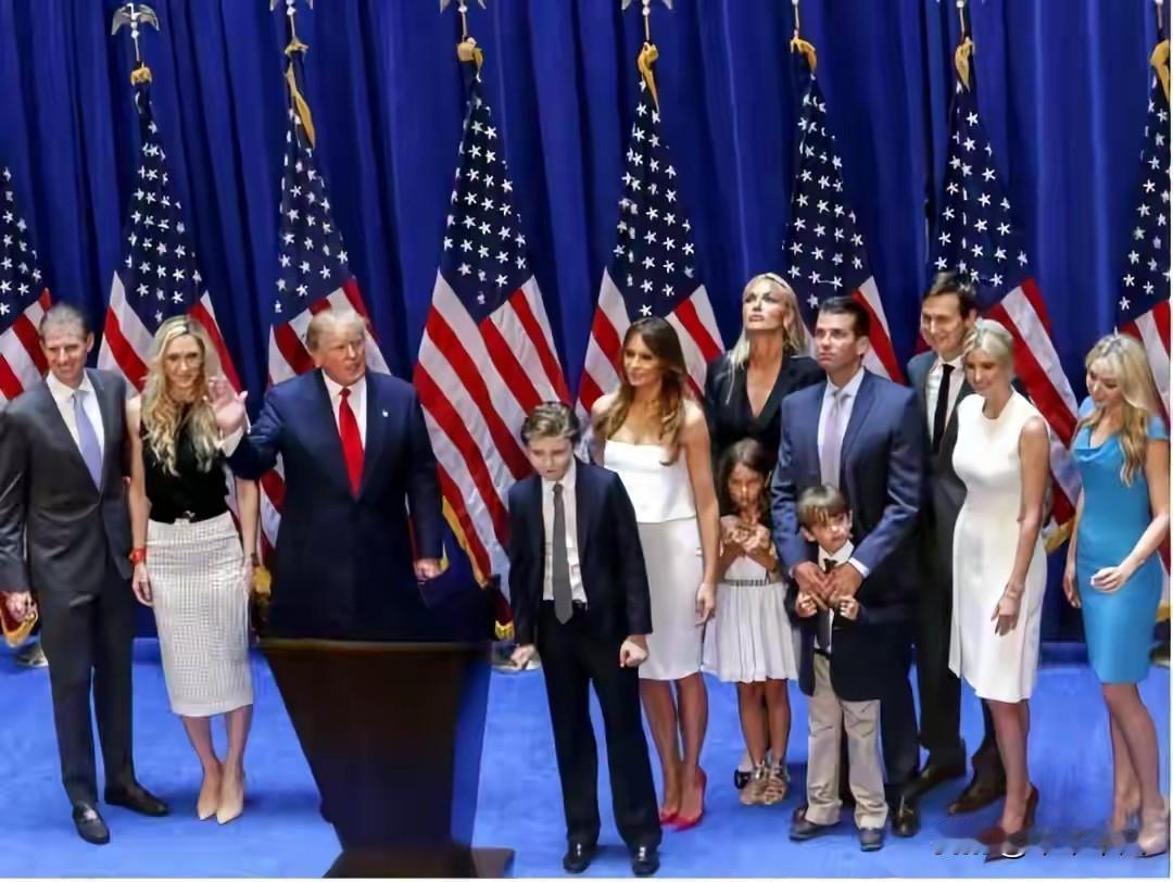 公知：美国最讲法治公平，人人机会均等！可现实狠狠打脸！
最近，美国司法部竟然公开