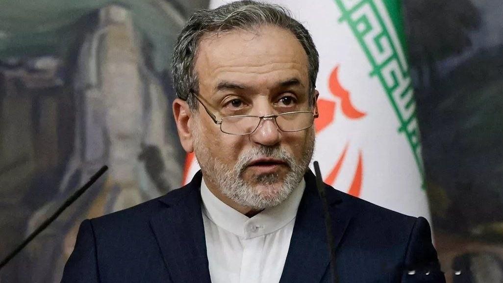 🇮🇷🇵🇰伊朗在切断与美国的外交联系前告诉巴基斯坦，它“相信自己正在取得胜