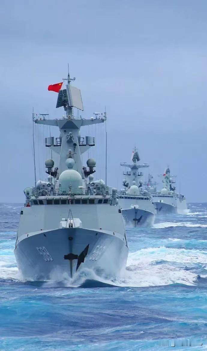中国海军下饺子不是为了比数量，而是为了更稳
 
各位老铁，最近看到新闻说中国海军