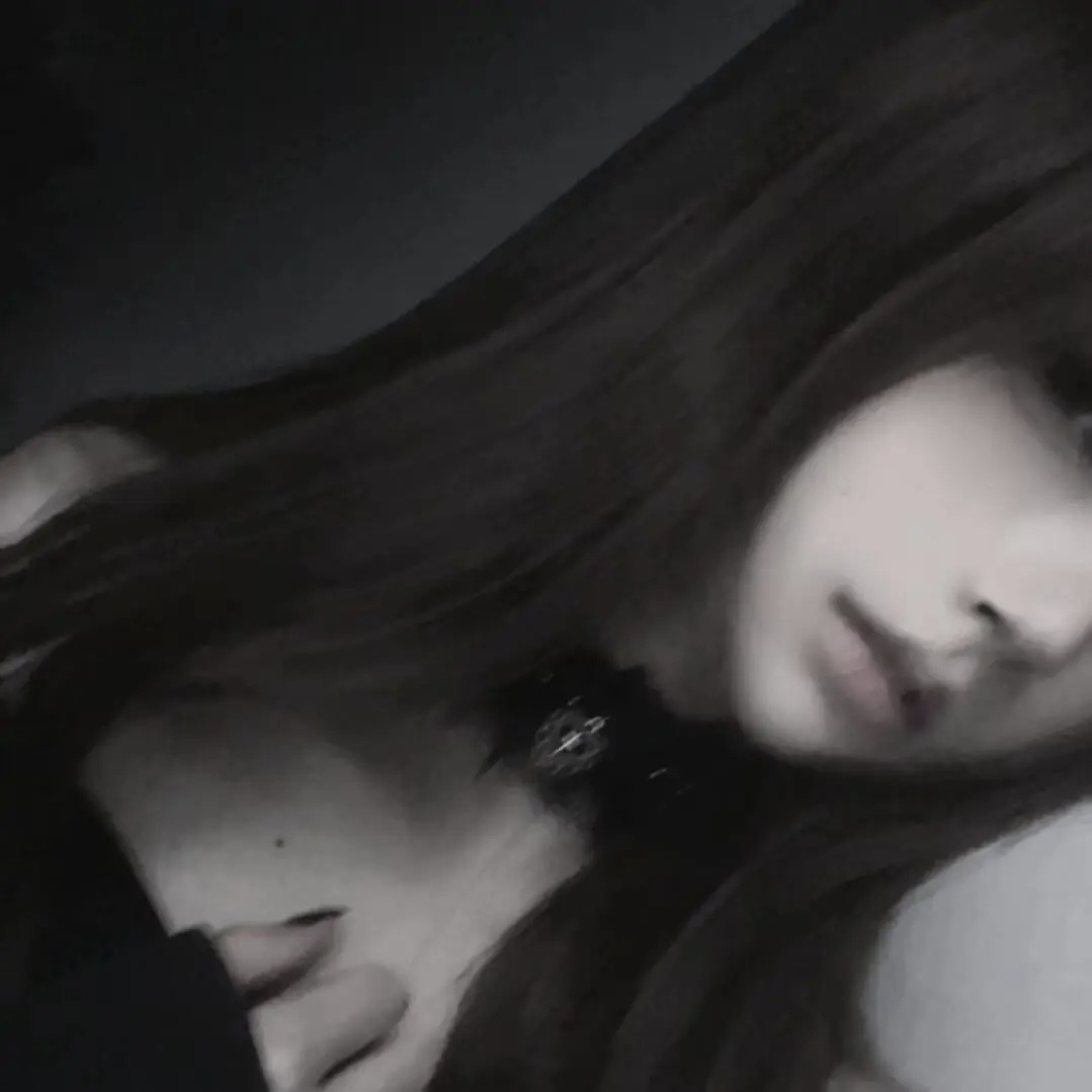 女头分享权威┃低饱和┃审美积累 