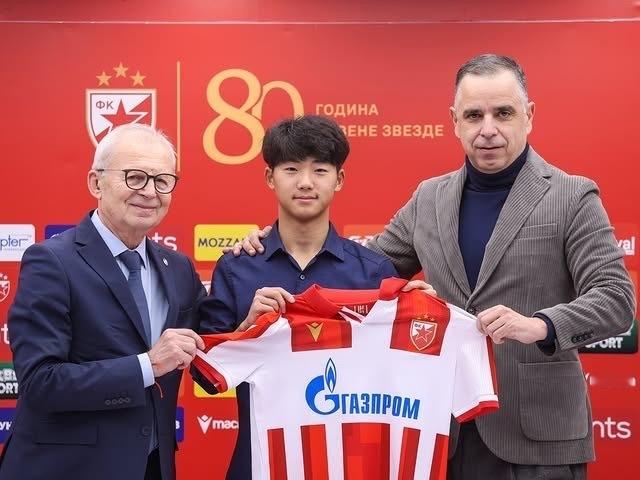 万项贝尔格莱德红星U19联赛留洋中国足球万项连续三轮代表红星U19首发，多位置属