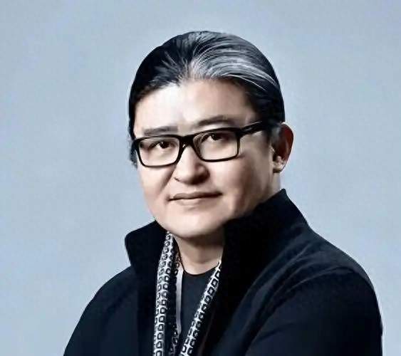一代歌者陨落！缅怀刘欢，盘点那些刻在记忆里的经典歌曲