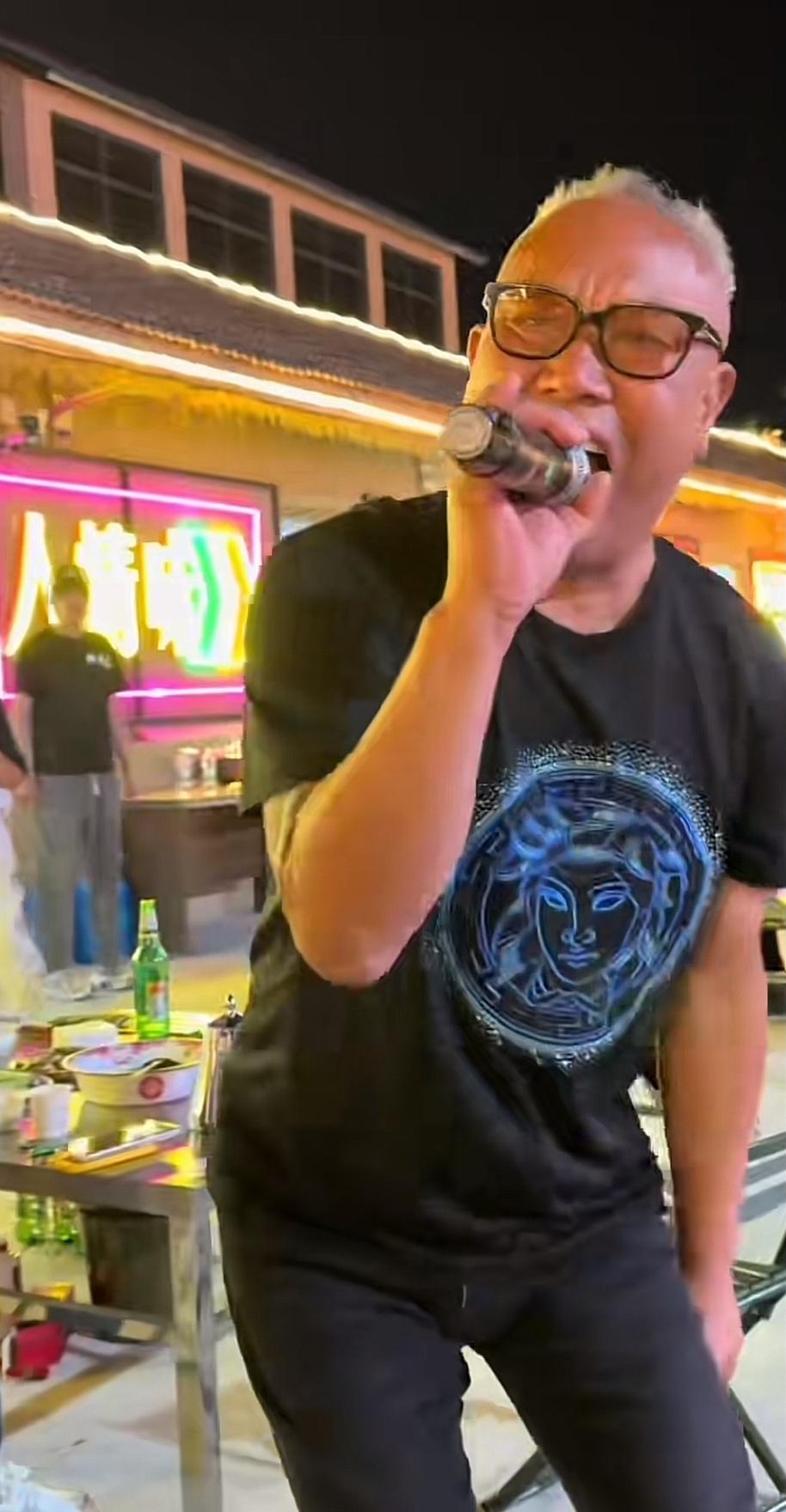 沛县团队小辫哥，在沛县混不下去了，回到了自己的故乡，山东临沂罗庄区。二哥进去后，