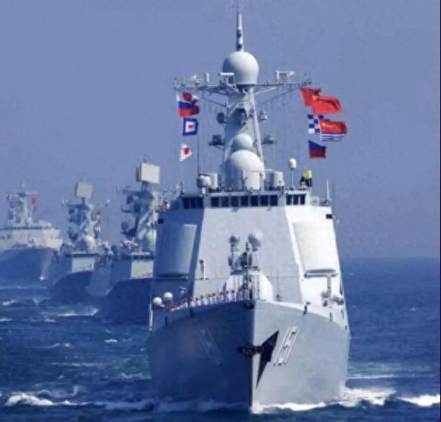 文的不行来武的，荷兰军舰闯入我国西沙海域，军机也侵入了中国领空。

2026年5