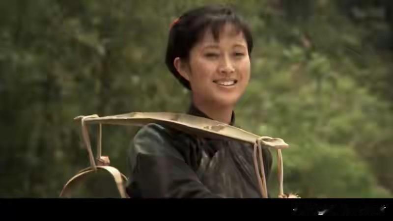 《等郎妹》真是一部让人看完心疼女孩的故事，等郎妹曾经是客家地区的一种畸形婚俗，女