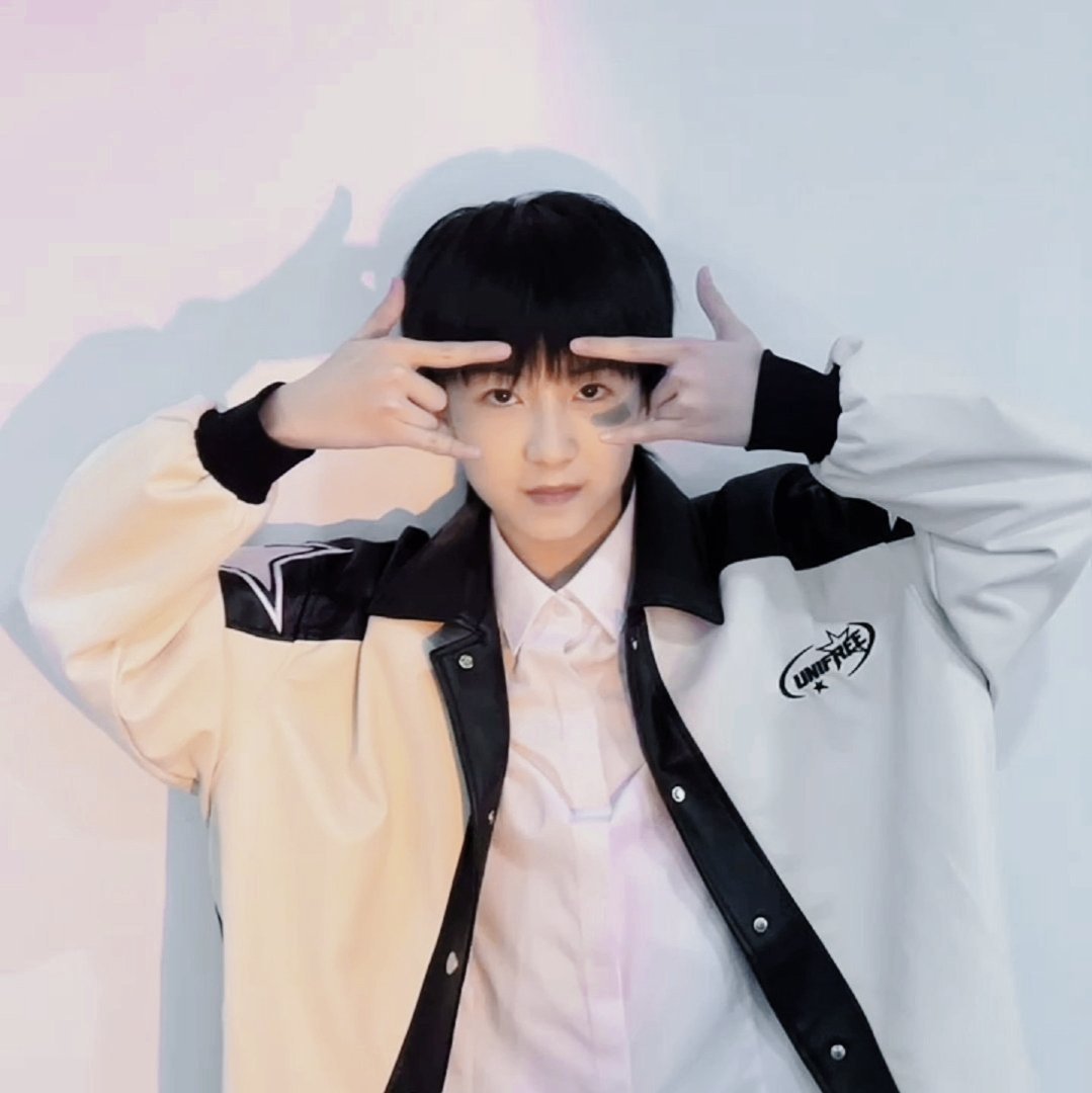 #杨博文YBW[超话]#ybw#杨博文 携梦扬帆博众闻# ybw#杨博文 王牌主