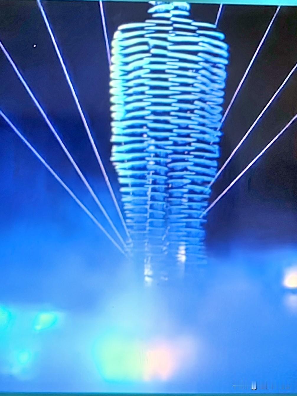 人工智能无处不在，点亮了世界科技的未来。非常期待由今日头条出品，中国建设银行冠名