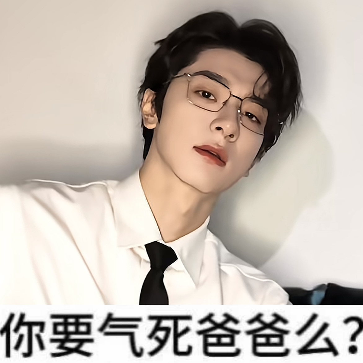 唉最讨厌兴致勃勃打开游戏准备大玩一场的时候又tm让我大更新 