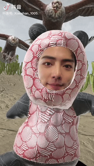 糟了，丑特效粘上肖战了。 