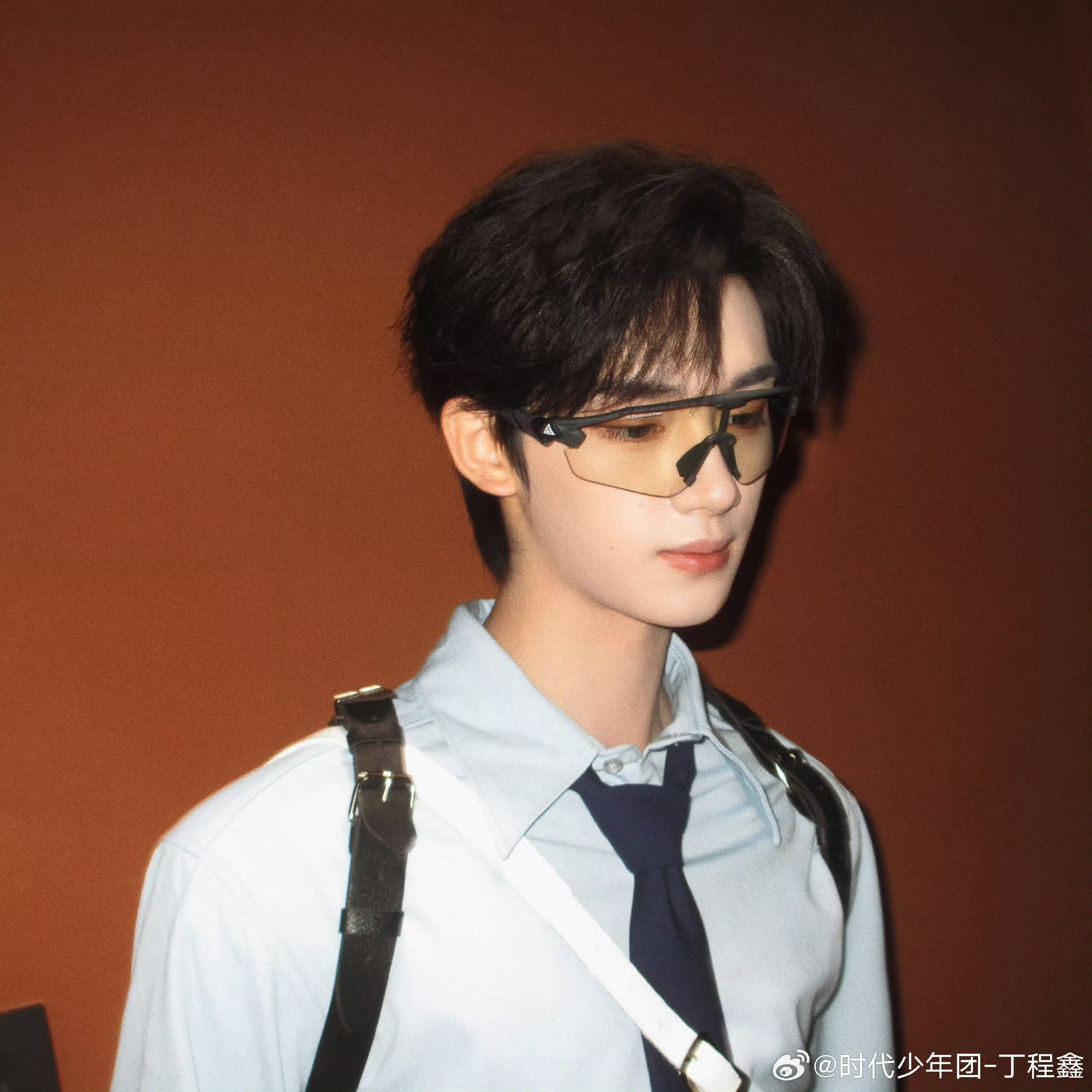丁程鑫 ⭐丁程鑫 开始推理吧4 玫瑰你拿才好看大海和你才浪漫.