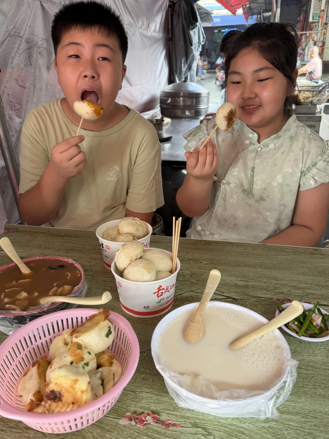 花都，为了红油牛肉小笼包，一大早去了旗
