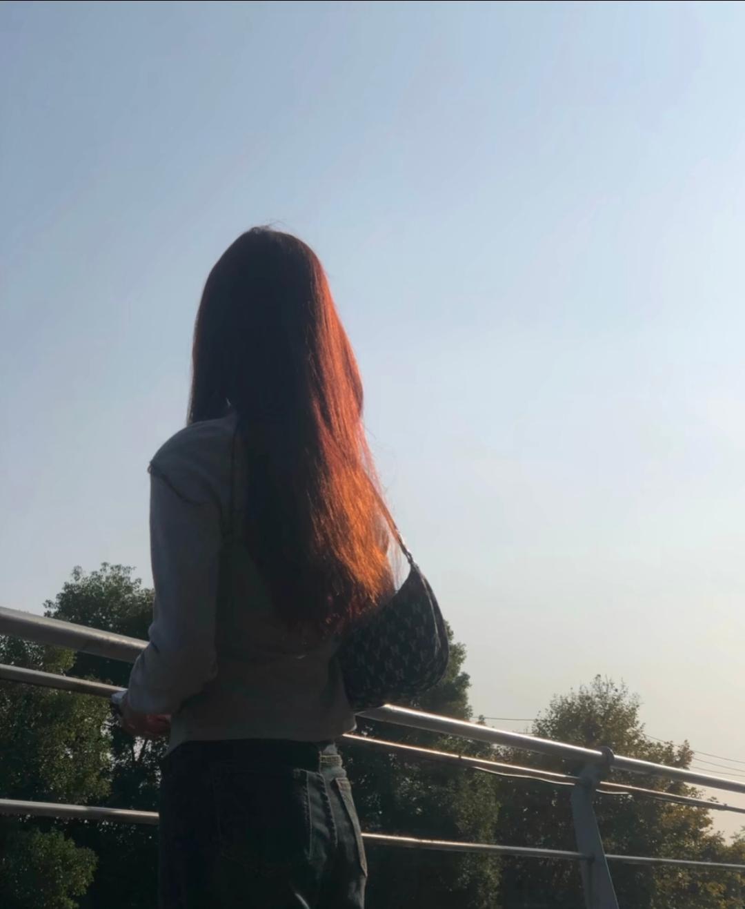 现实里真有这样的人，一分外债都不沾，房贷车贷网贷全靠边，花呗借呗信用卡连碰都不碰