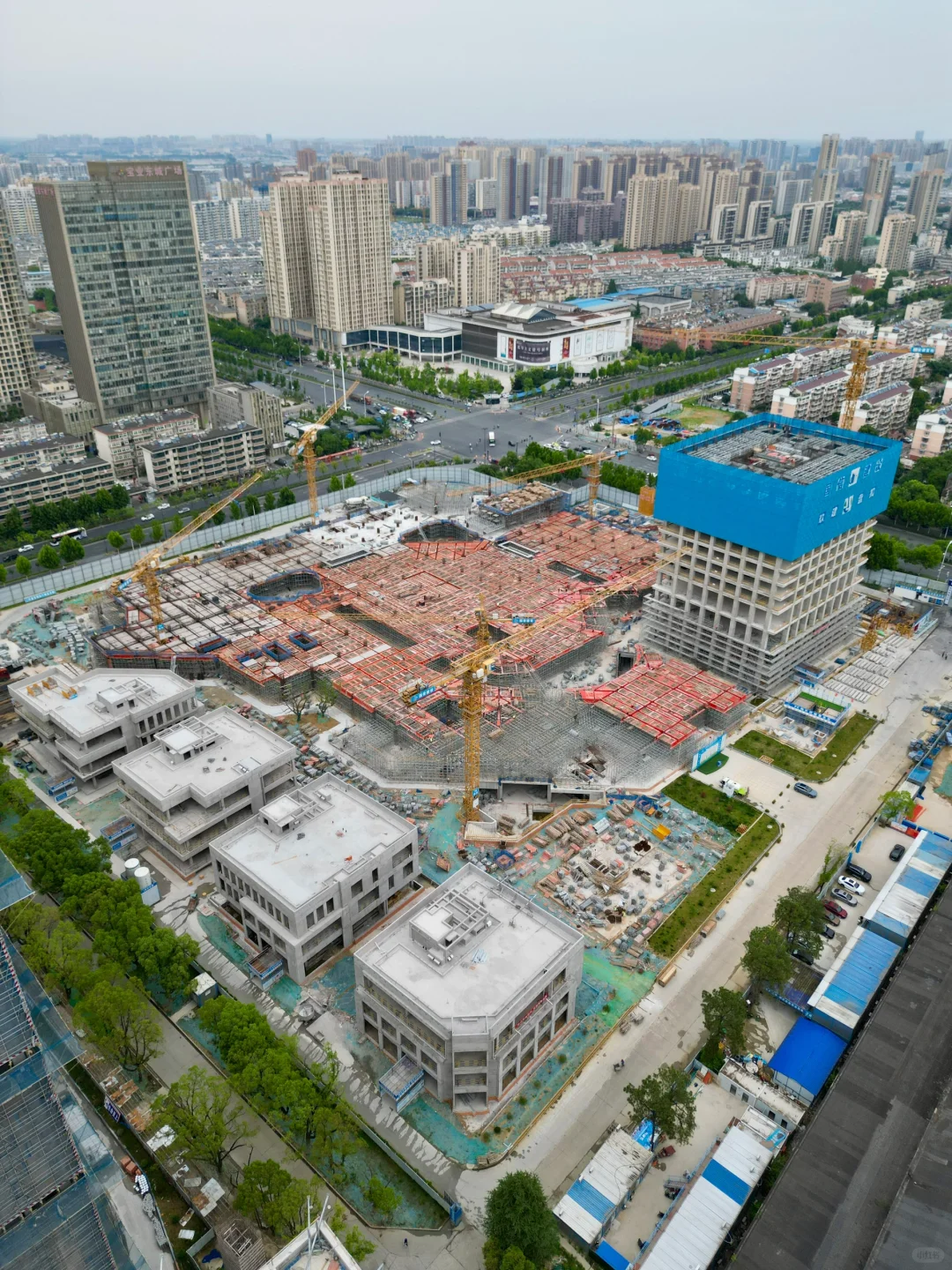 瑶海扛把子置地中心项目及商业最新进展。