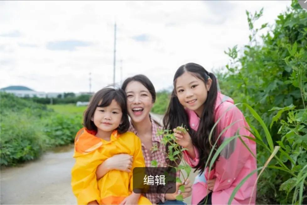 当老师的轮回

以前的老师拼命想考进城

现在城里的老师想回农村

以前的老师想