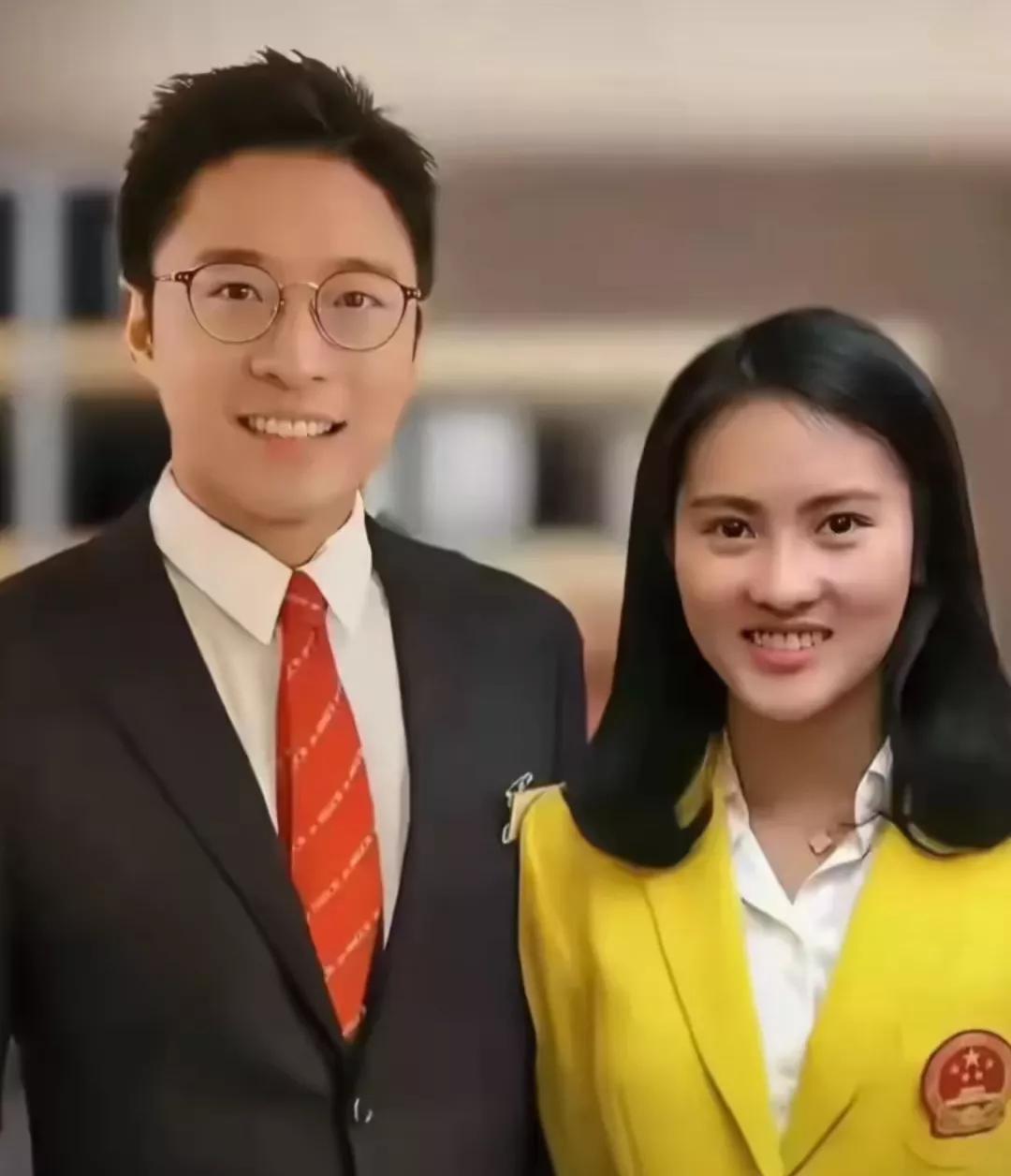 陈若琳：故事我见星月如故，却不见故人如初。美若天仙还有谁，知音有你胜天龙。
 