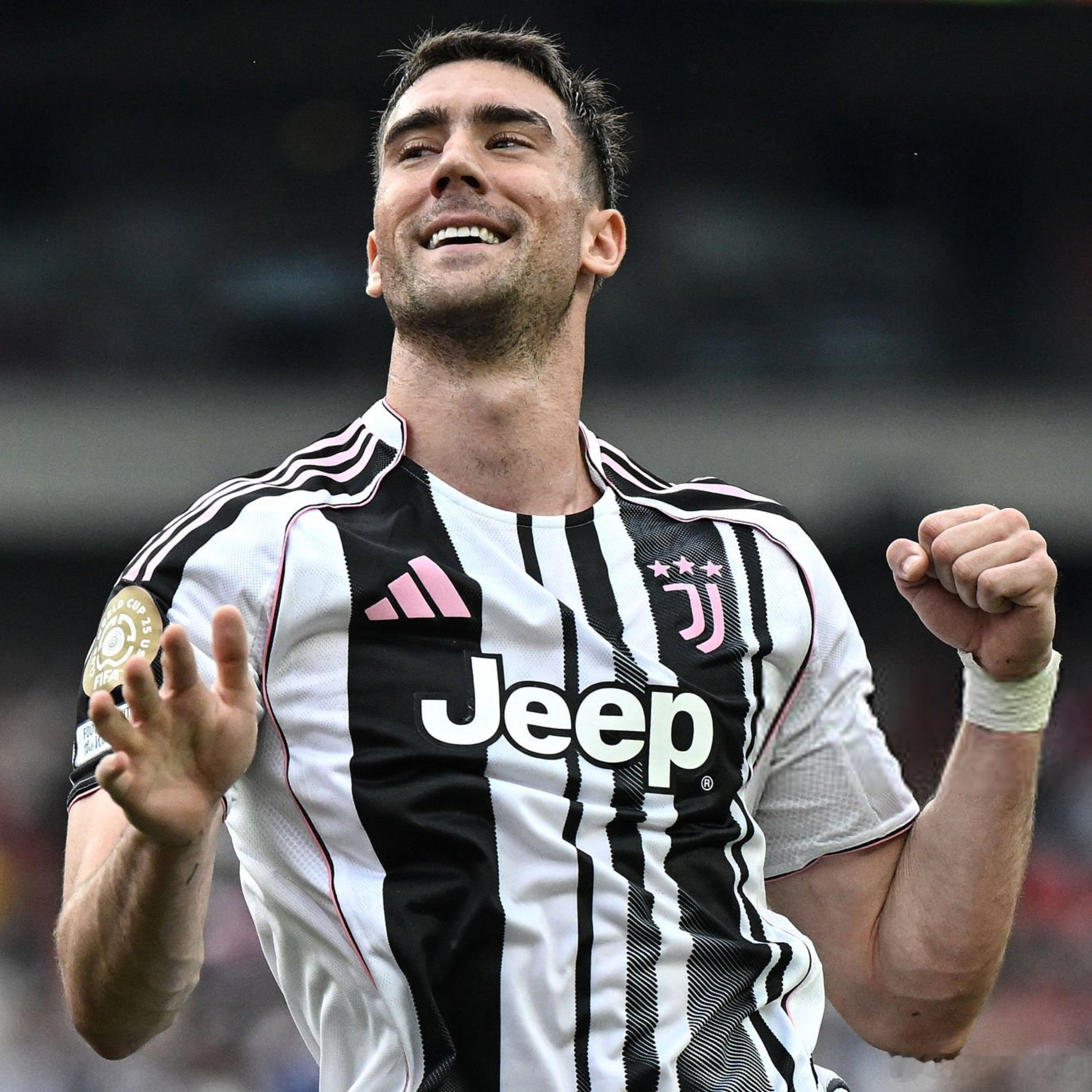 罗马诺辟谣：弗拉霍维奇目前尚未与AC米兰达成任何协议，尽管某些西班牙媒体有这方面