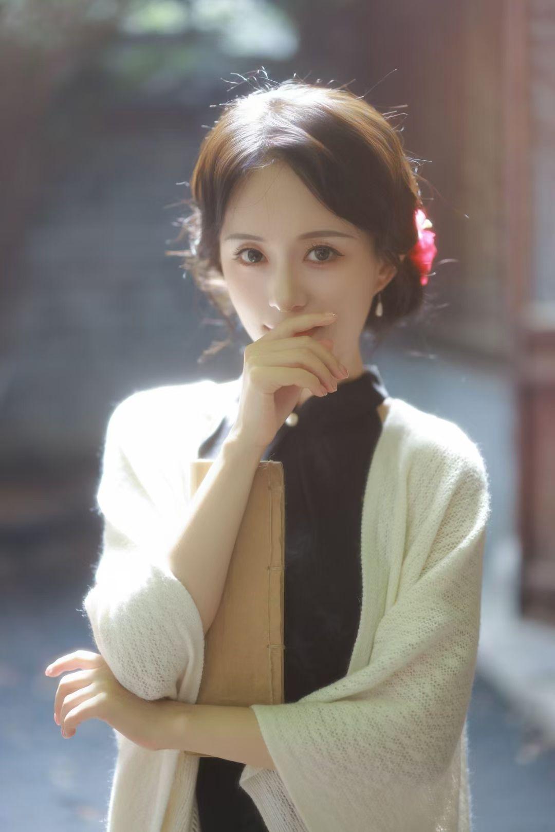 君记否