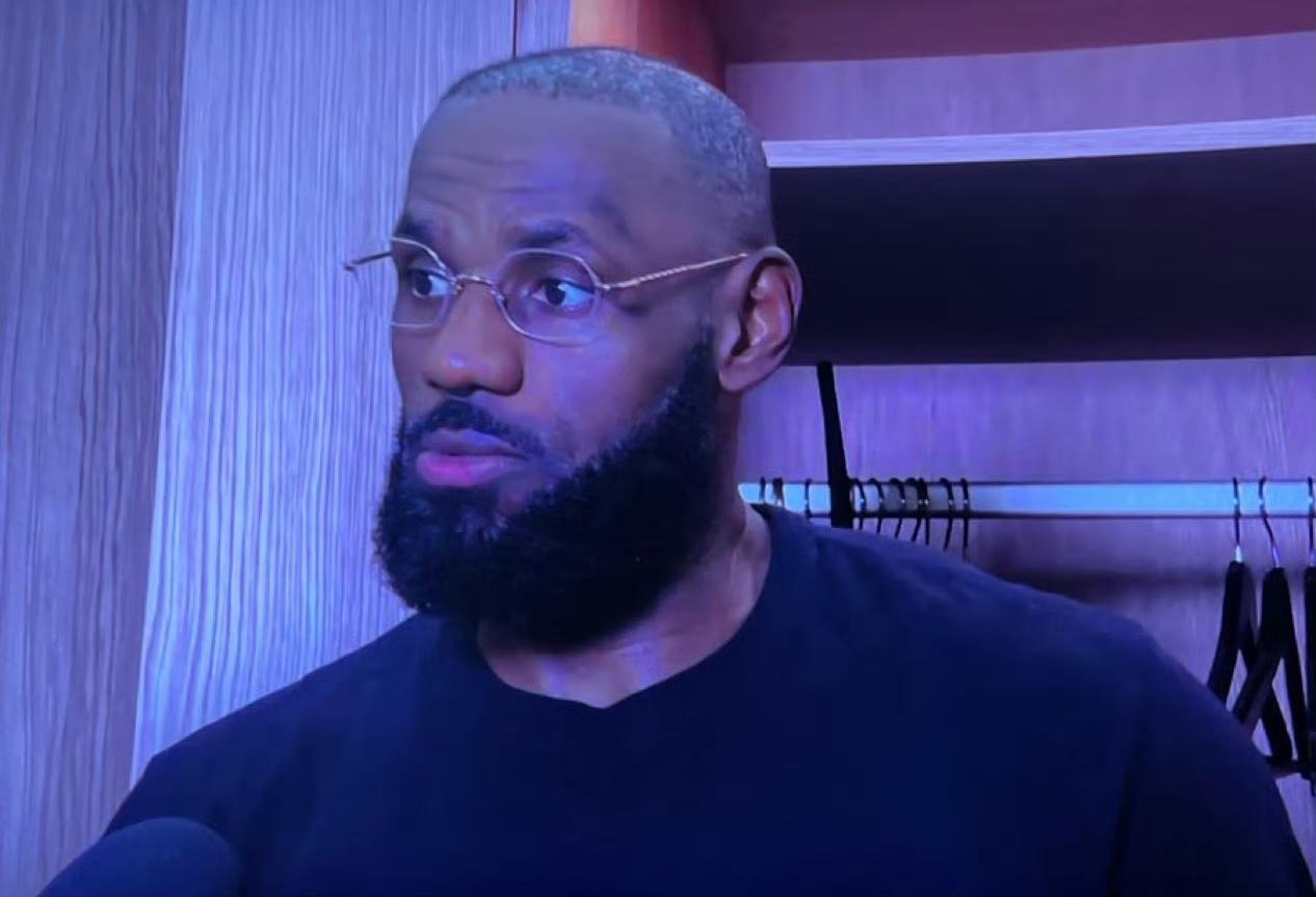 詹姆斯回应那些质疑他的詹黑：“我只希望当我退役时，能对那些关注我职业生涯、观看我