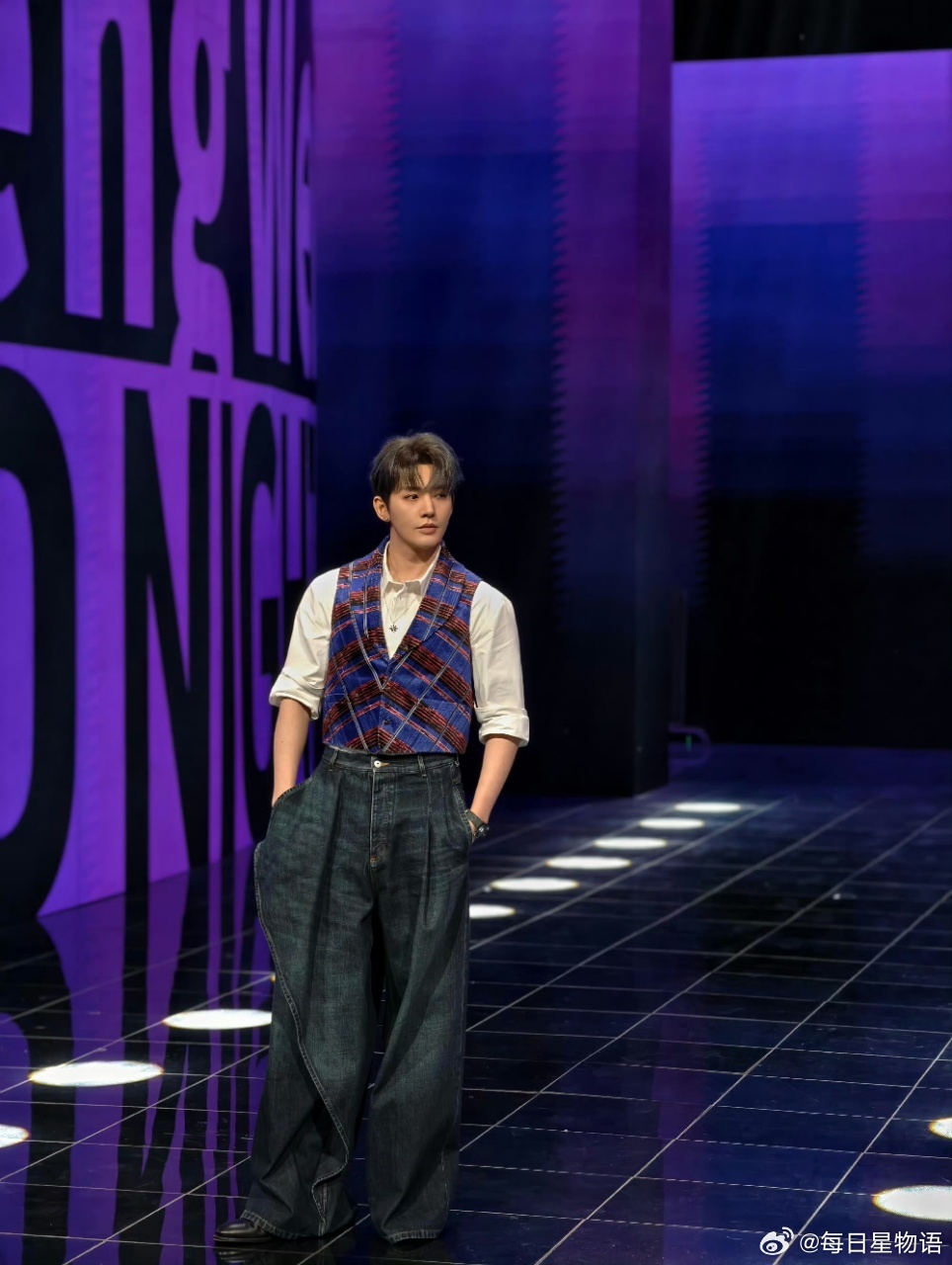 喵娲娲帮粉丝追星邓为 喵娲娲的许愿灵验体质实锤！向其许下向告白的心愿，微博之夜就