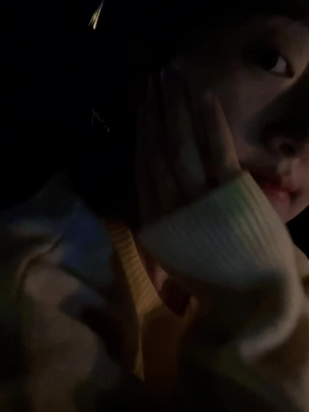 真的有女孩子不远千里坐车去找对方吗？