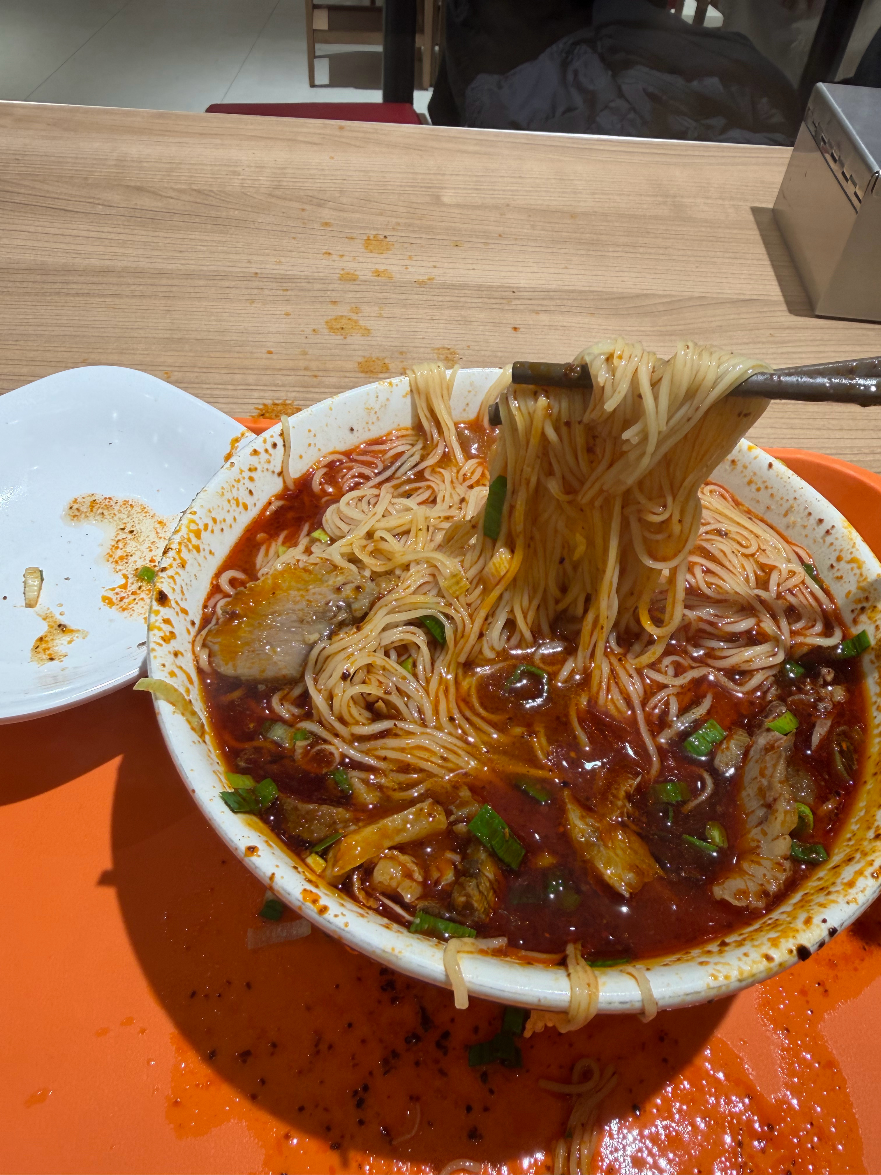 没有人懂，睡醒删就完 上海·金强牛肉面(悦达国际大厦店)