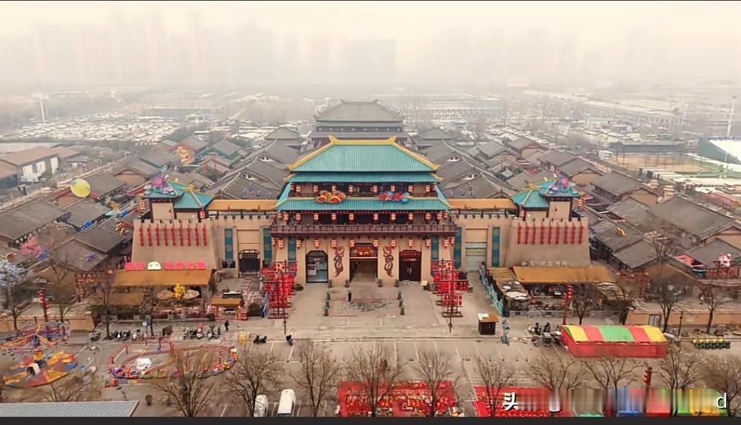 宣平里为何火不起来?

核心是区位限制+内容空心+运营混乱+竞品挤压+流量断裂叠