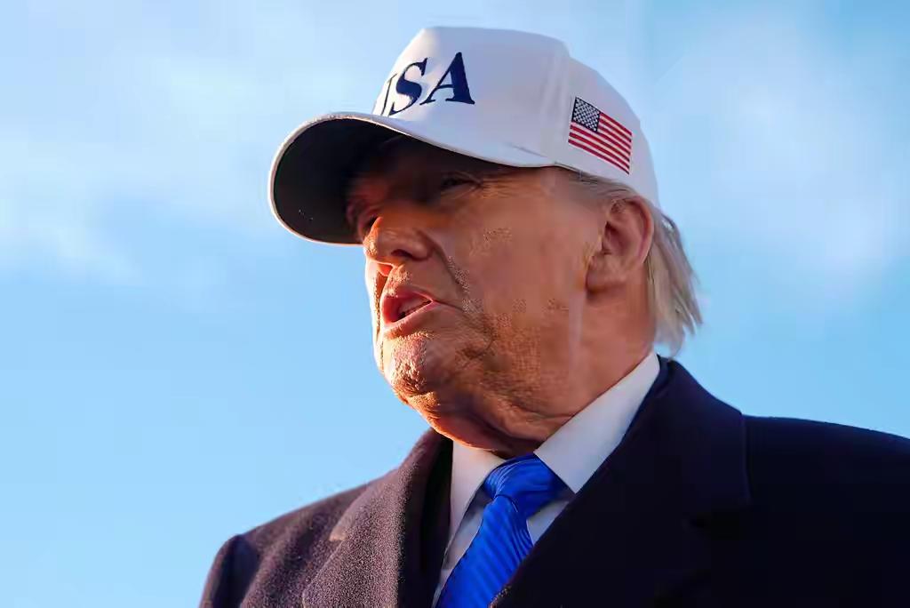 特朗普称将联合多国派遣军舰 确保霍尔木兹海峡通航安全
这个“懂王”的剧本，是不是