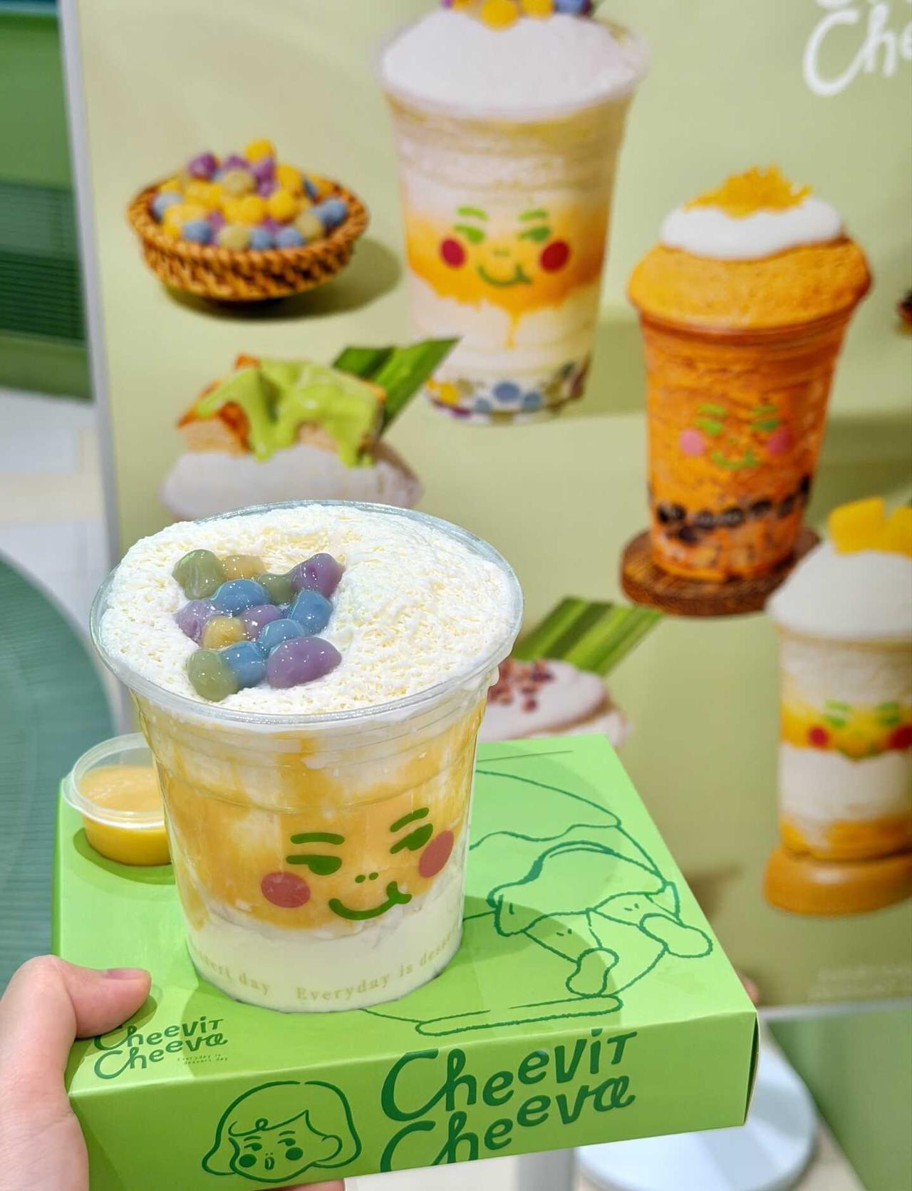 天环！！新开的泰国网红店🇹🇭
很清新的绿色装修💚
看着就很泰兰德🇹🇭